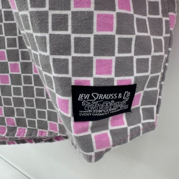 Levis Hoodie Men Large NEW Pink Gray Checker Pullover Skateboarding Sweatshirt - Picture 4 of 11